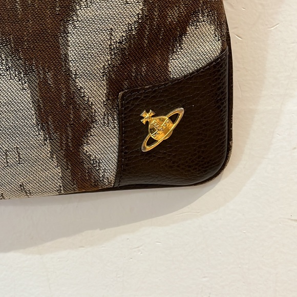 Authentic vintage Vivienne  Westwood Crossbody bag safari print - Picture 3 of 13